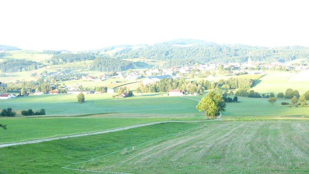 Sonnenhof Motorradkrauk 3* Ulrichsberg