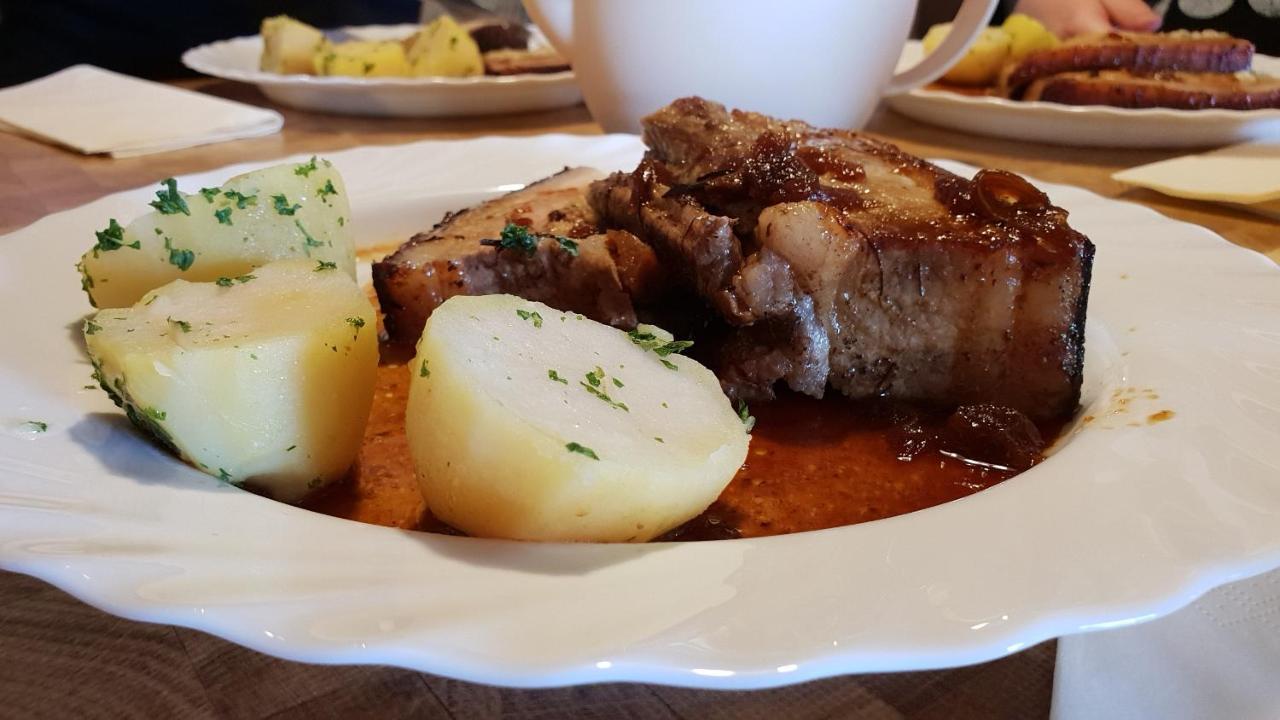 - Sonnenhof 3*